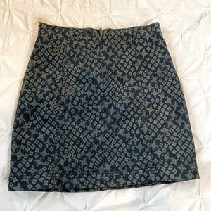 Free People mini stretch skirt, Army green/Navy blue, Size 2, Zipper closure